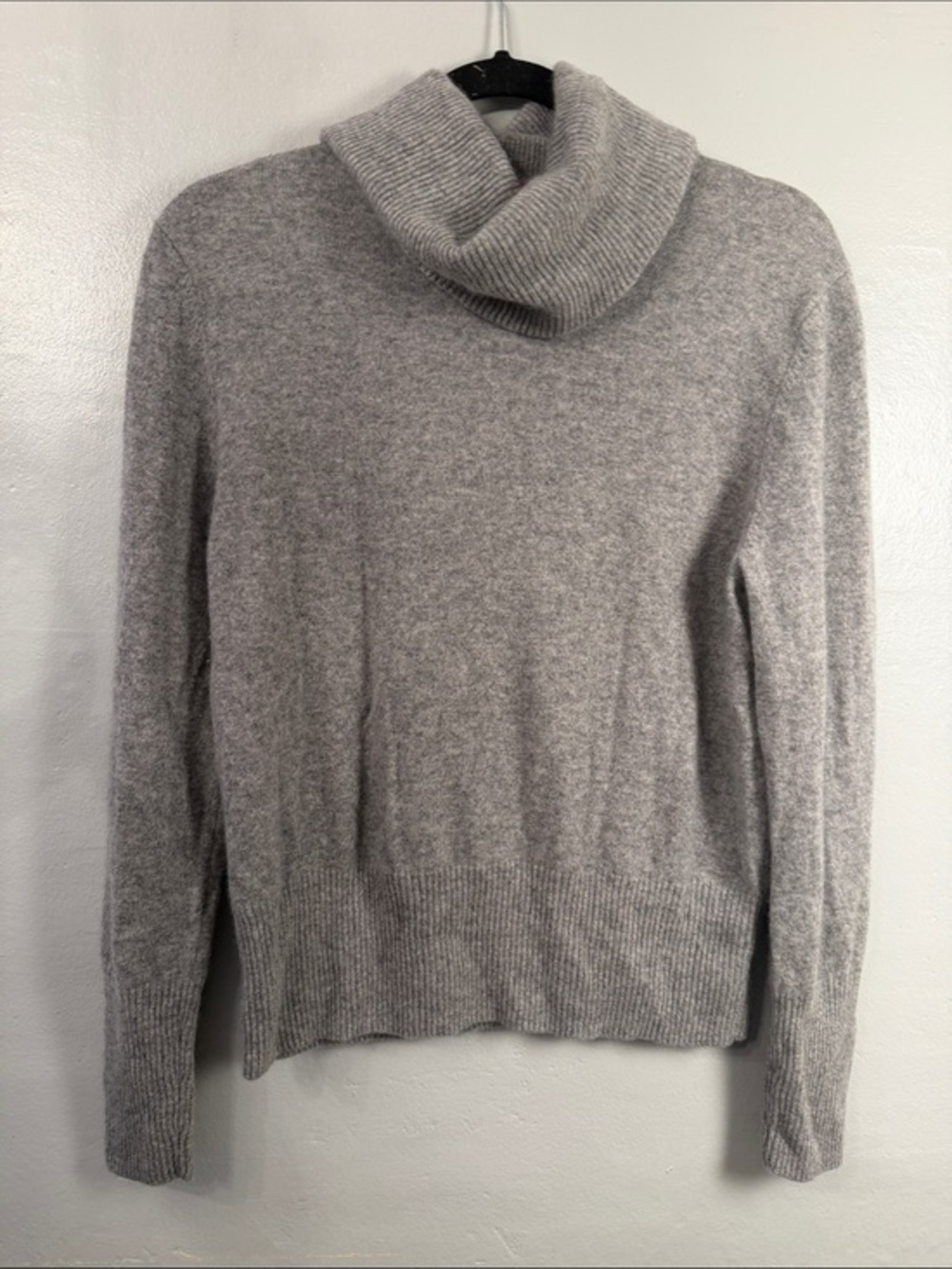 Anne Klein Sport Light Grey Cowl Neck Sweater size Xlarge